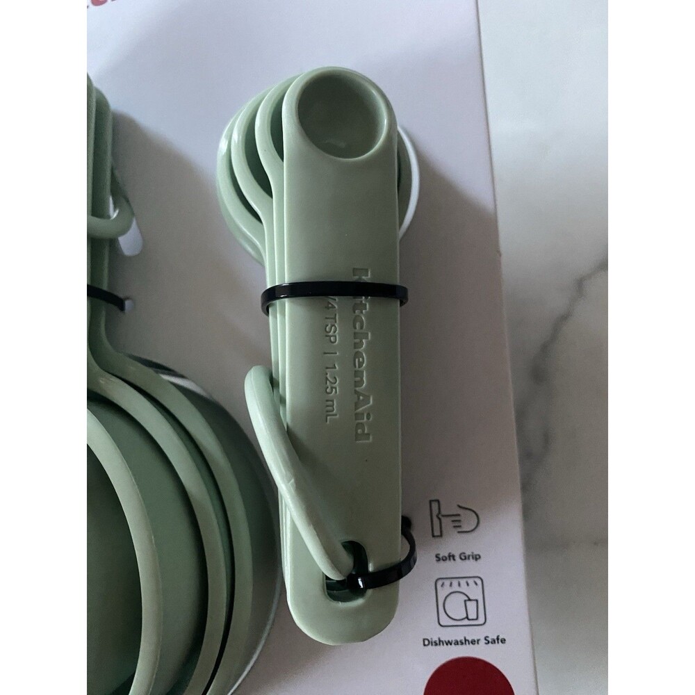 KitchenAid Measuring Cups & Spoons Set Pistachio 9 Piece For Cooking NEW! - Picture 3 of 5